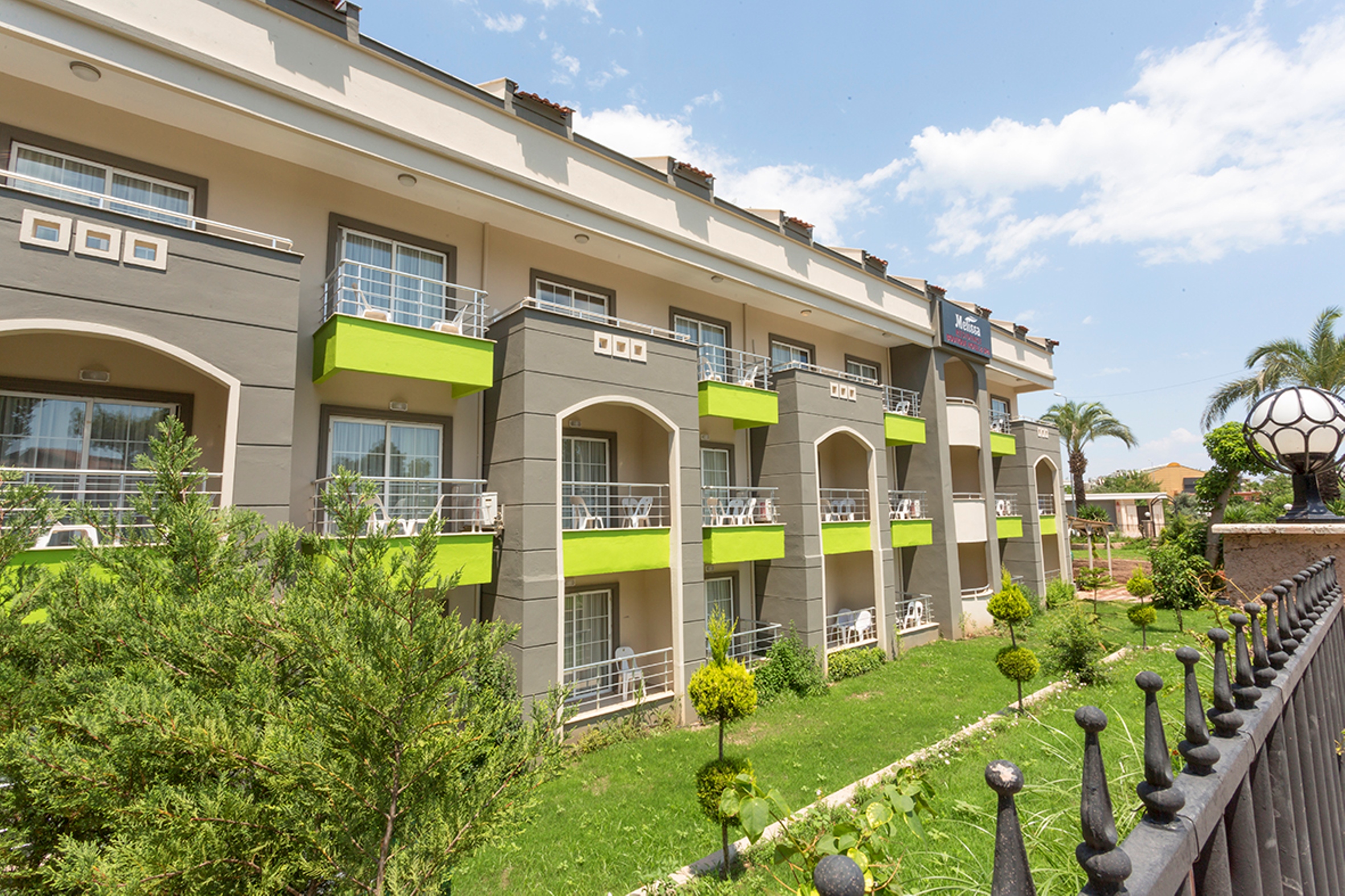Rich Melissa Hotel (ex Melissa Residence) 7/35