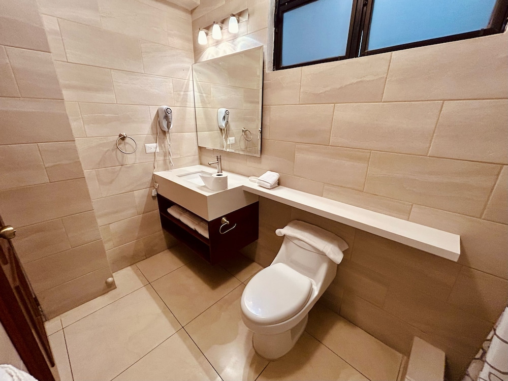 Suites Jardin Imperial 62/63