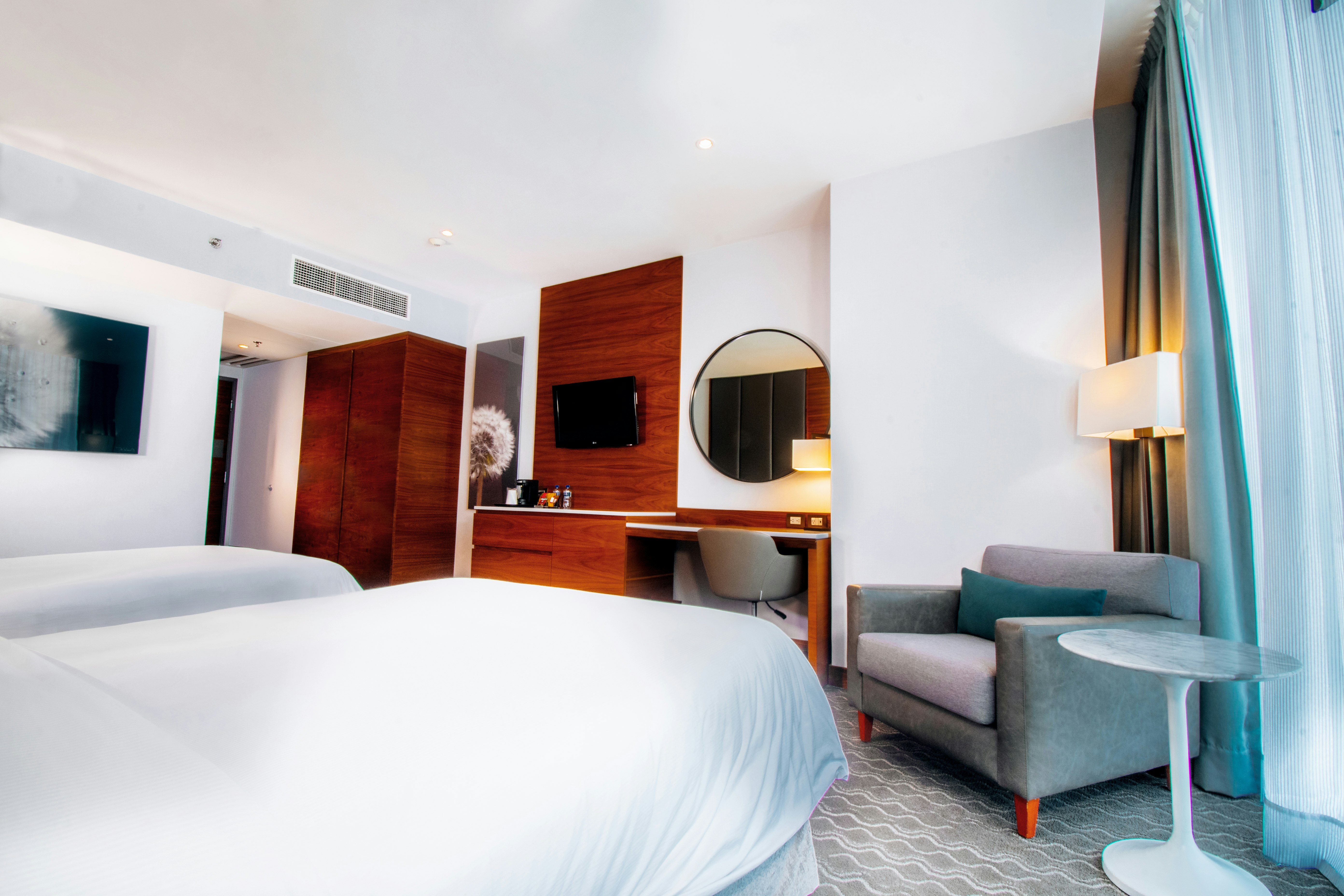 ROOM, 2 DOUBLE BEDS