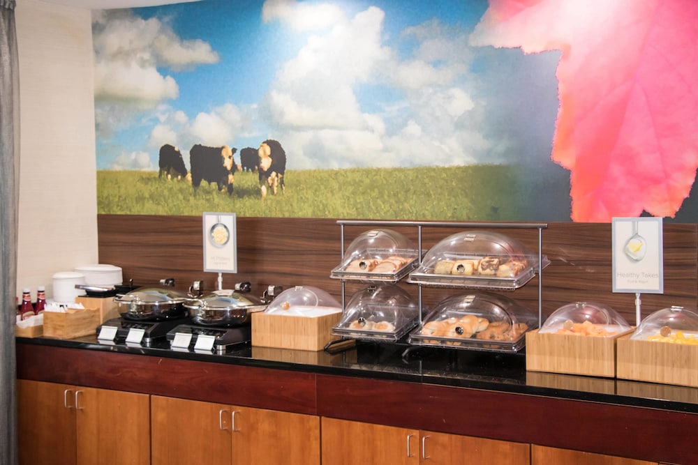 Comfort Inn & Suites Berea, KY 31/40