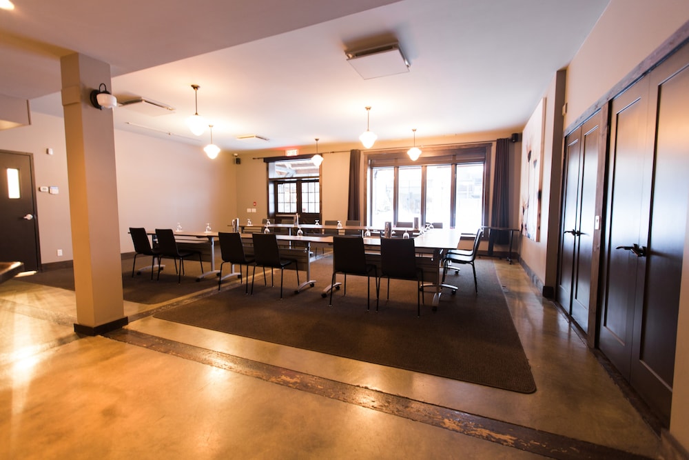 Espace 4 Saisons 20/50