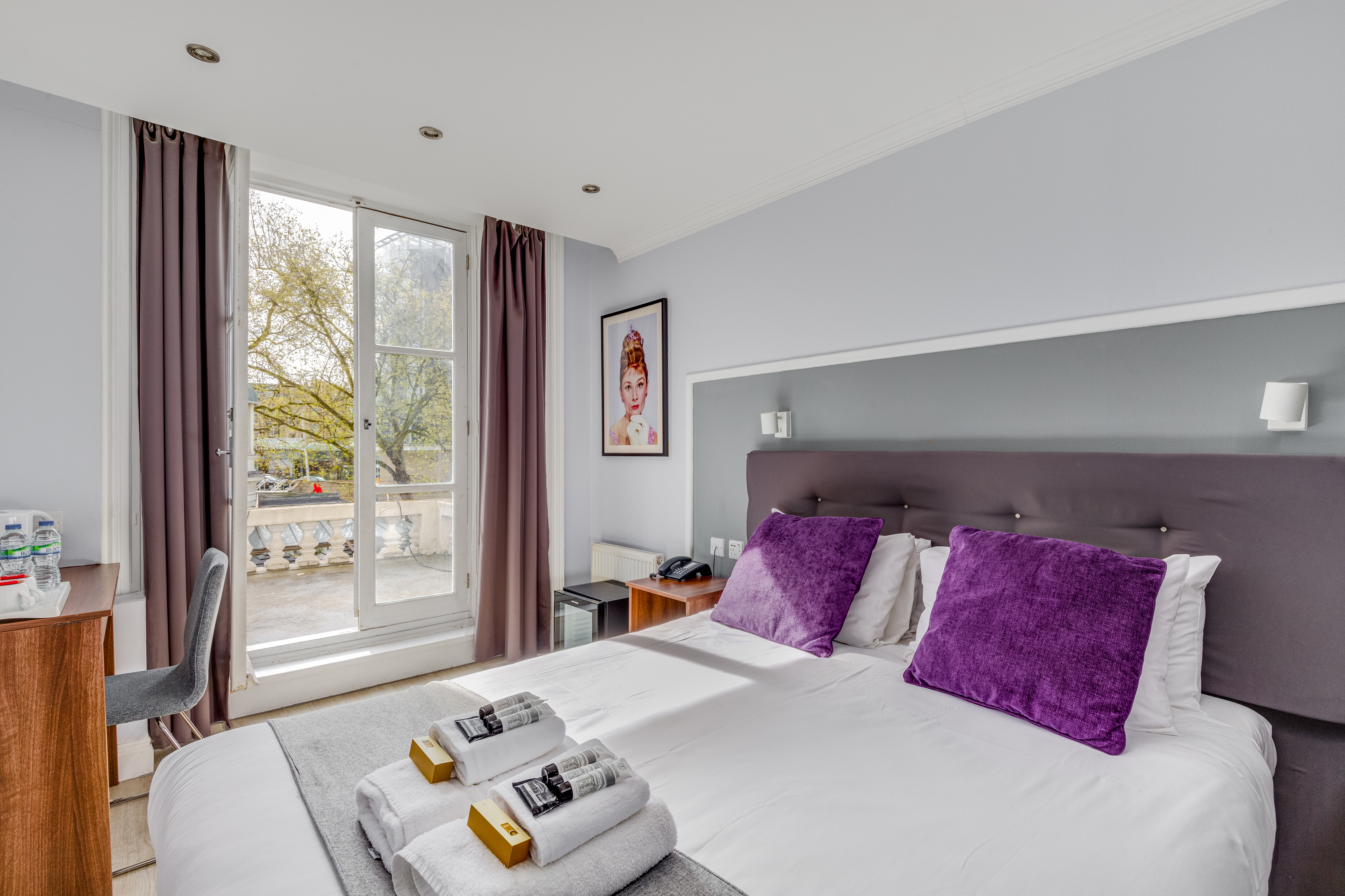 1 Lexham Gardens Hotel 15/50