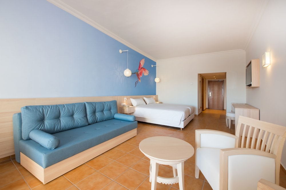Iberostar Waves Founty Beach 32/66