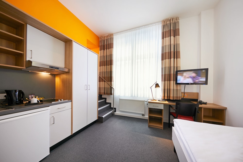 Townhouse Düsseldorf 10/26
