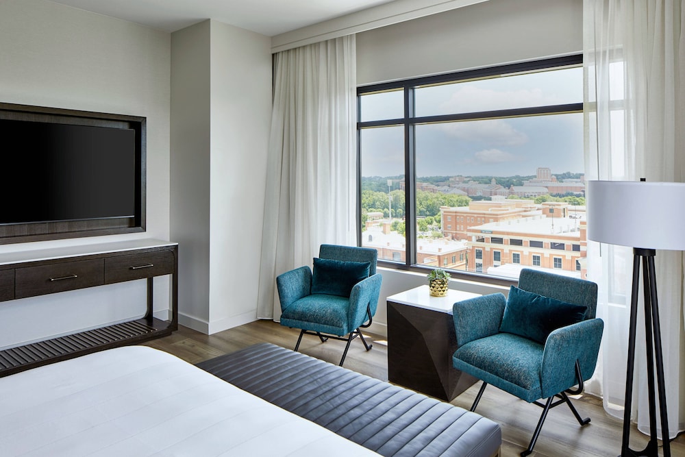 UNC Charlotte Marriott Hotel & Conference Center 17/47
