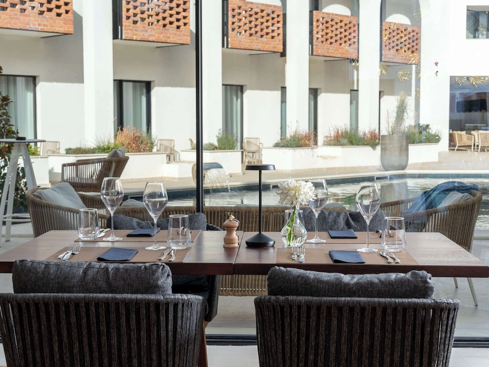 Mercure Conacul Cozieni Resort 29/49