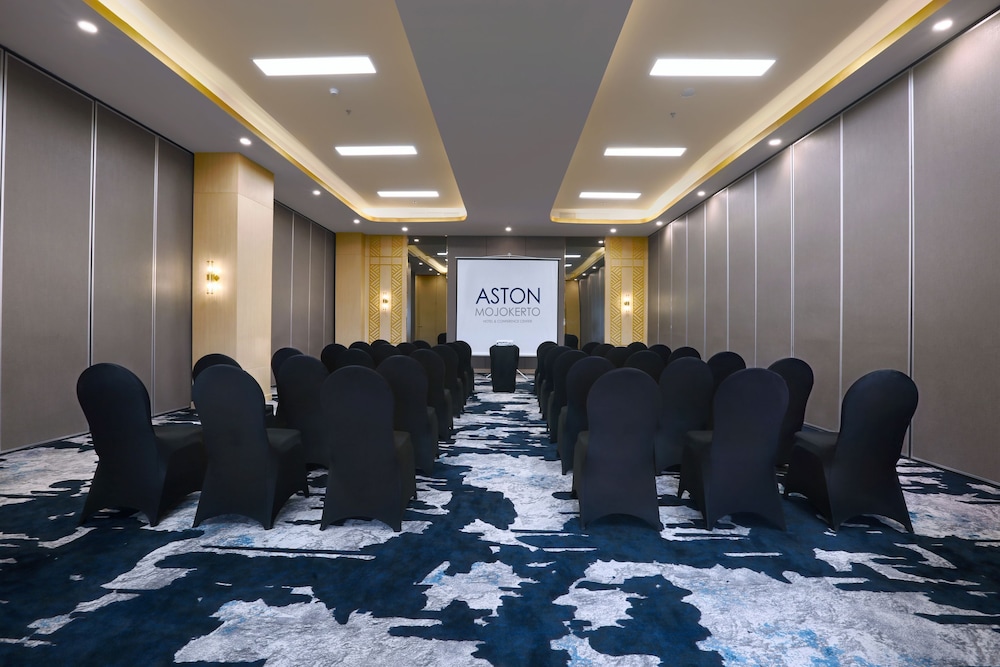 Aston Mojokerto Hotel & Conference Center 17/19