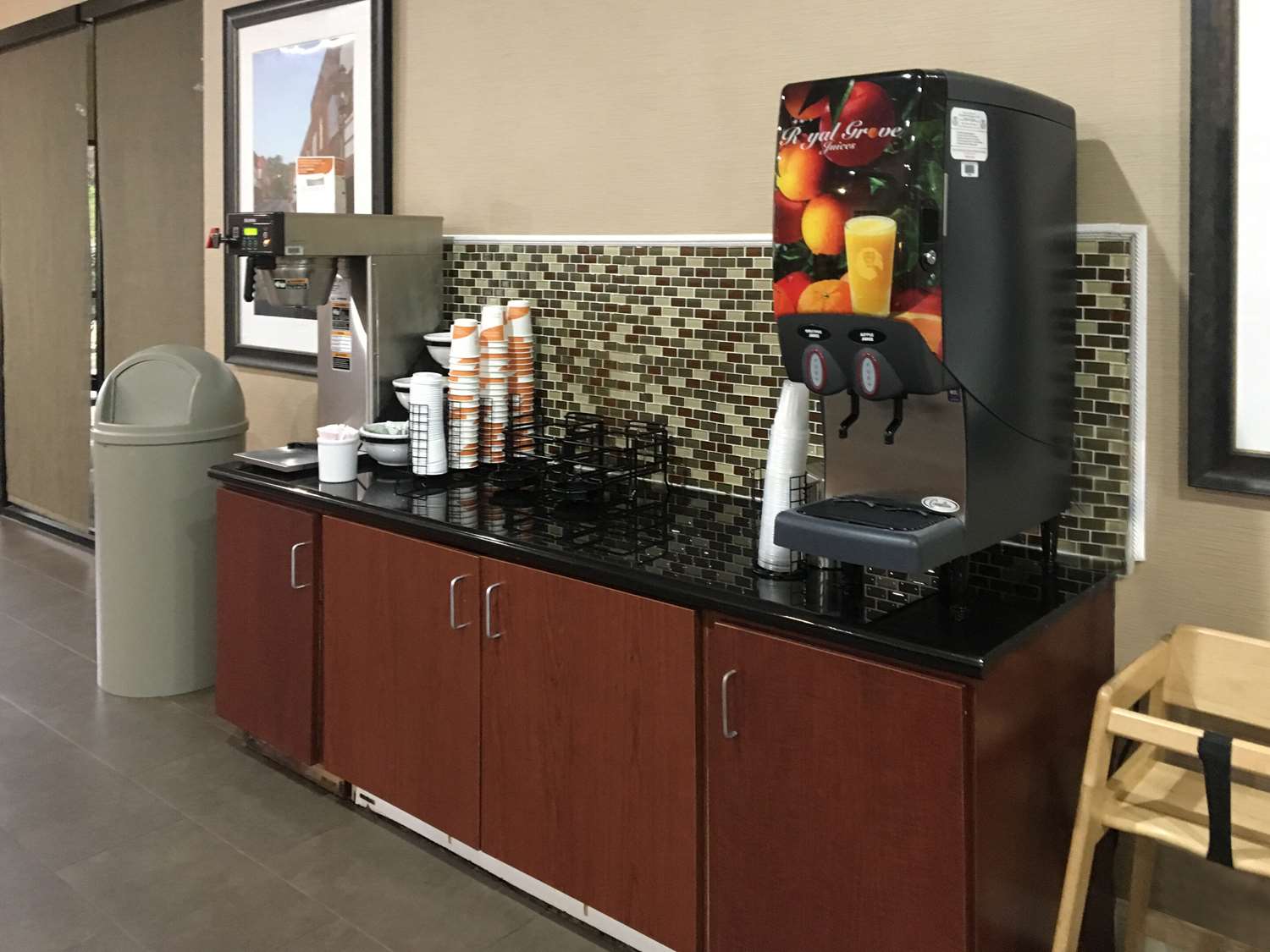 Comfort Inn & Suites Rogersville 5/37