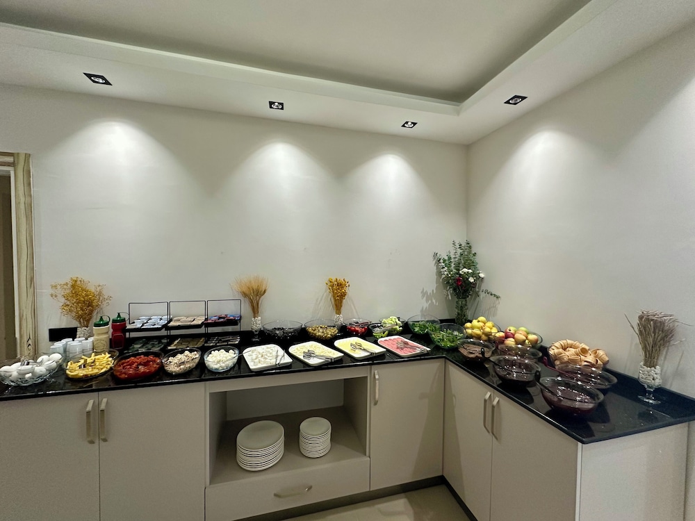 Bloomtalya Hotel 47/64