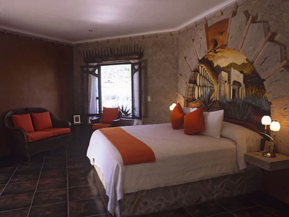 Matices Hotel De Barricas 10/34