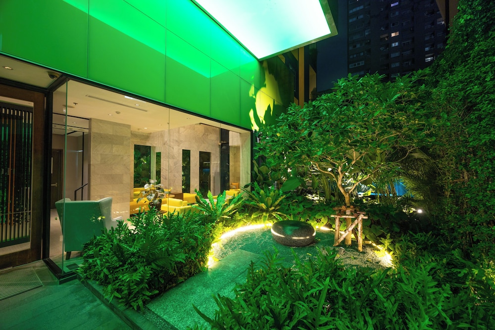 Lit Bangkok Residence 99/102