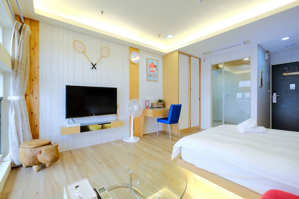 Color Fun Inn 29/60