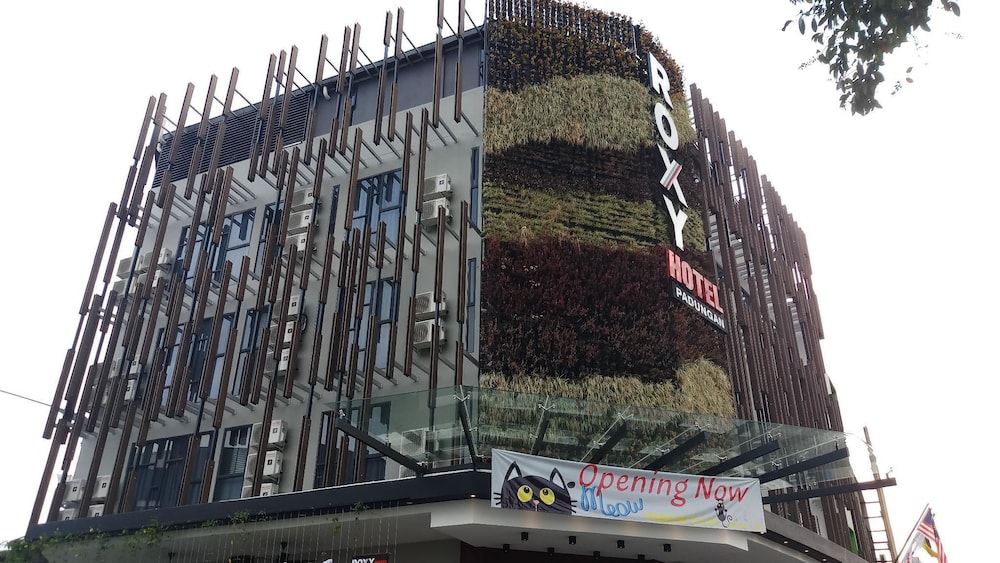 Roxy Hotel Padungan 2/31