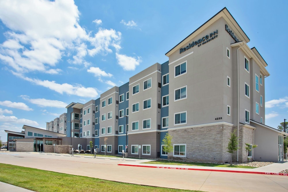 Residence Inn by Marriott Wichita Falls 19/25