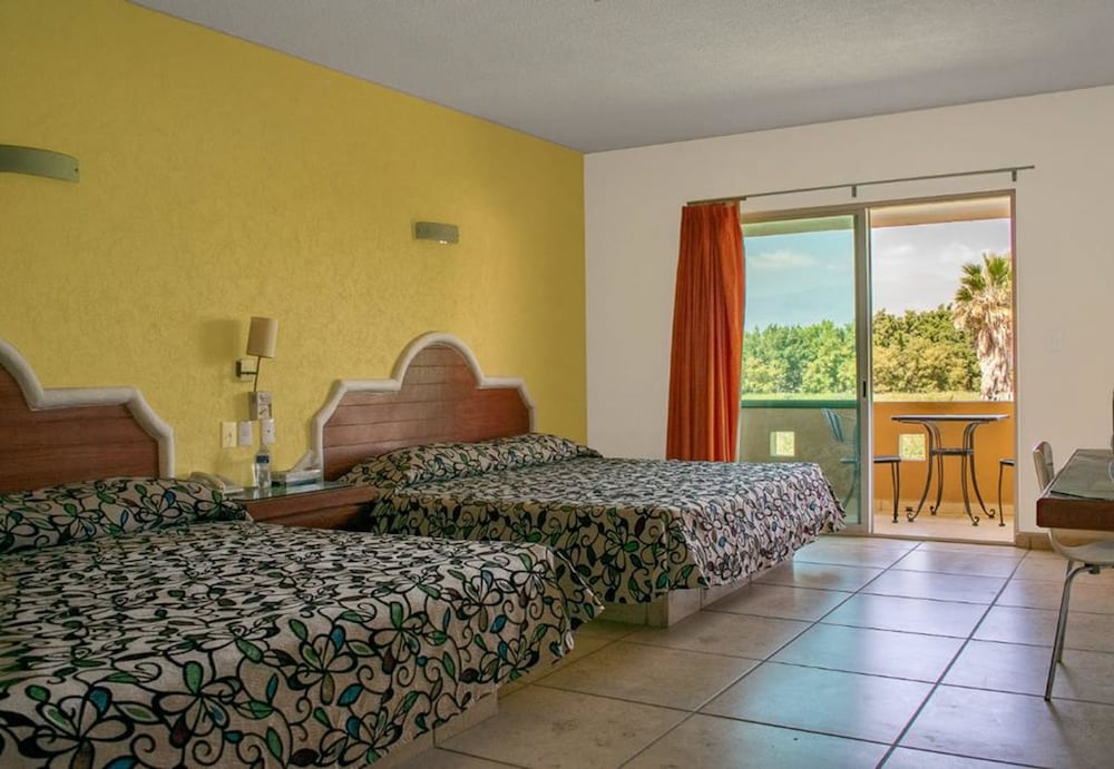 Hotel Js 14/43