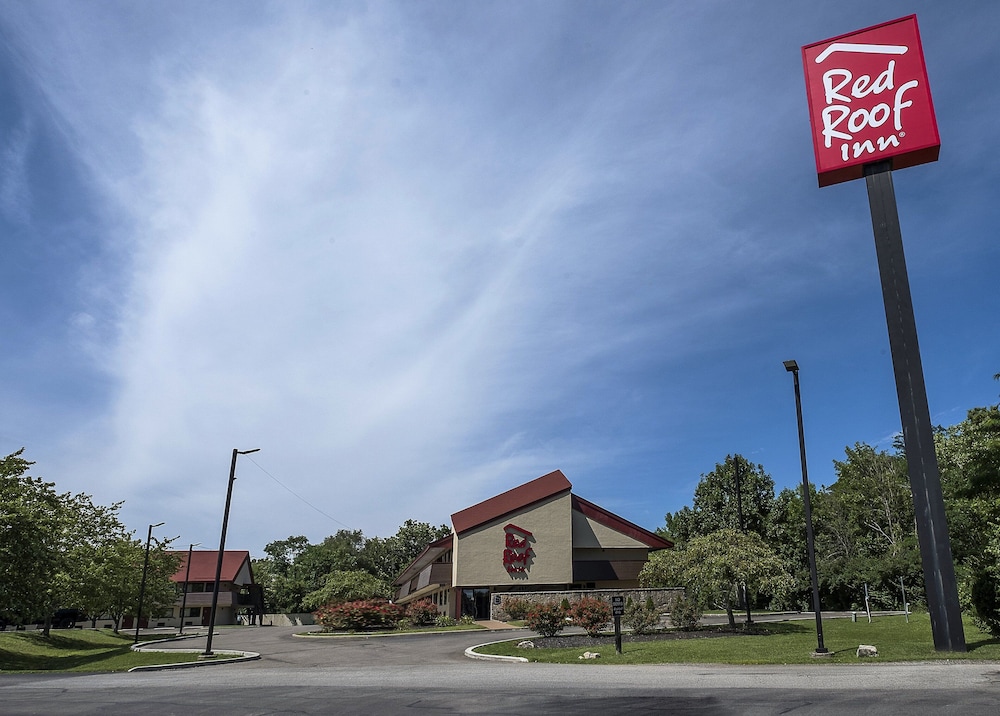 Red Roof Inn Cincinnati East - Beechmont 22/25