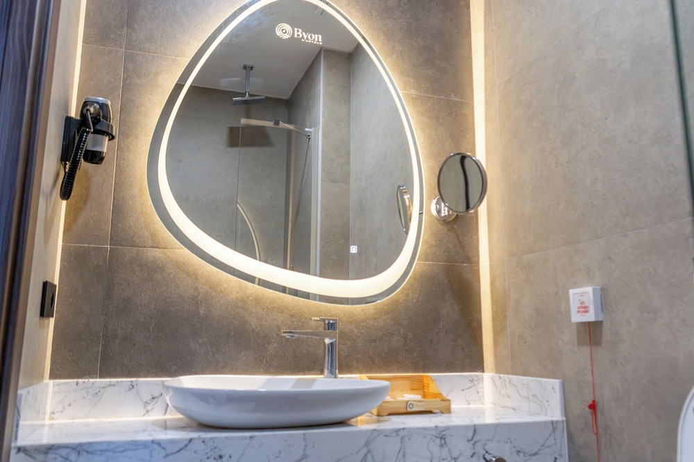 Byon Hotel Sile 43/44