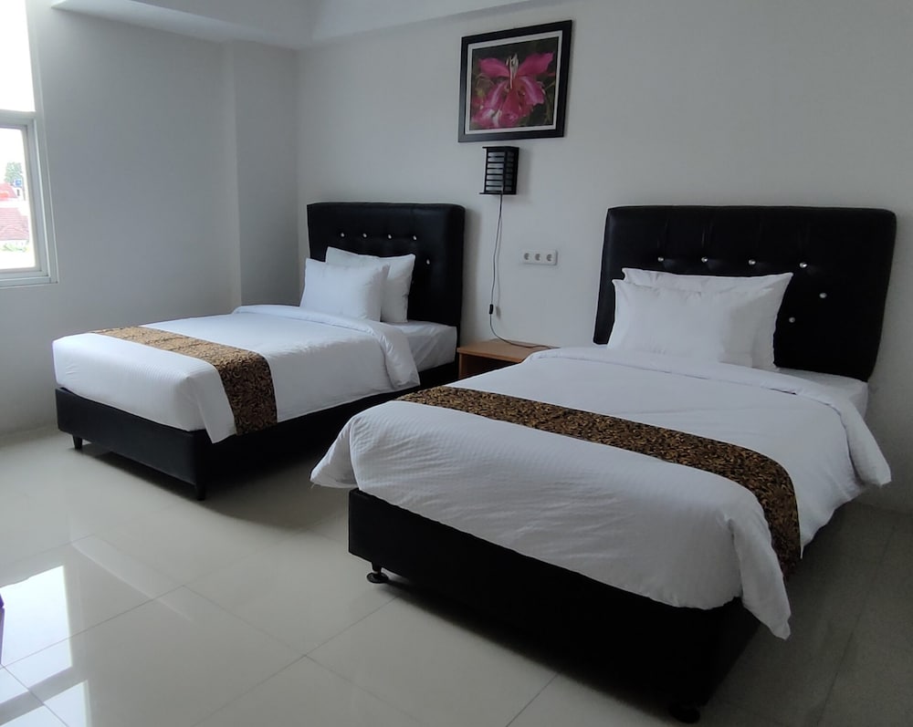 Golden Ganesha Hotel Yogyakarta by Ecommerceloka 3/7