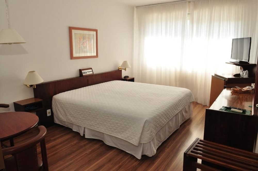CANOAS PARQUE HOTEL 3/30