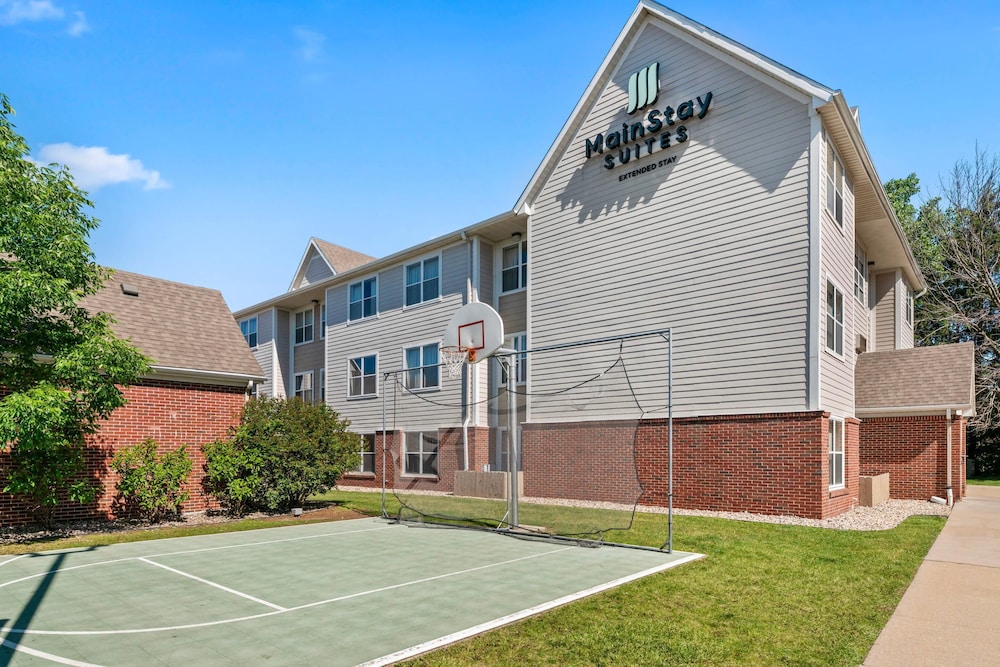 MainStay Suites Appleton Airport - Fox River Mall Area 24/46