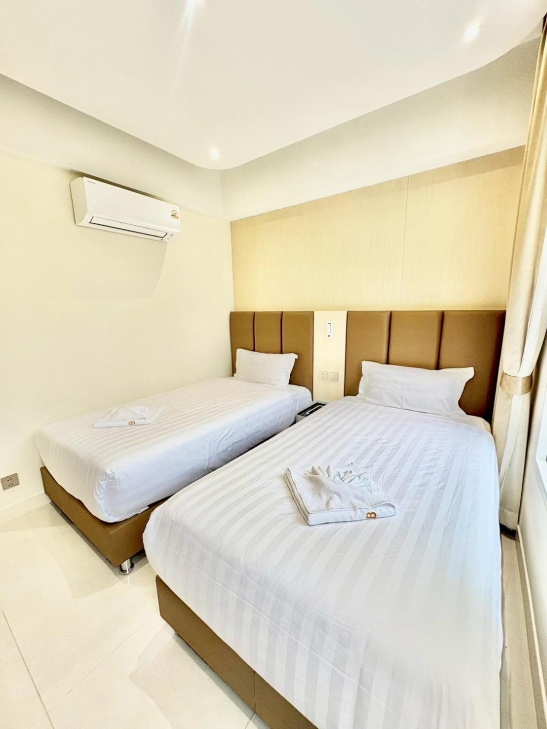 ABC QQ Hotel 17/38