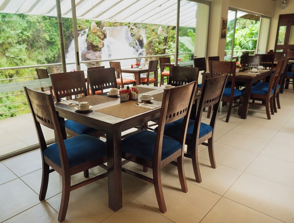Hotel Mision Grand Valle De Bravo 33/50