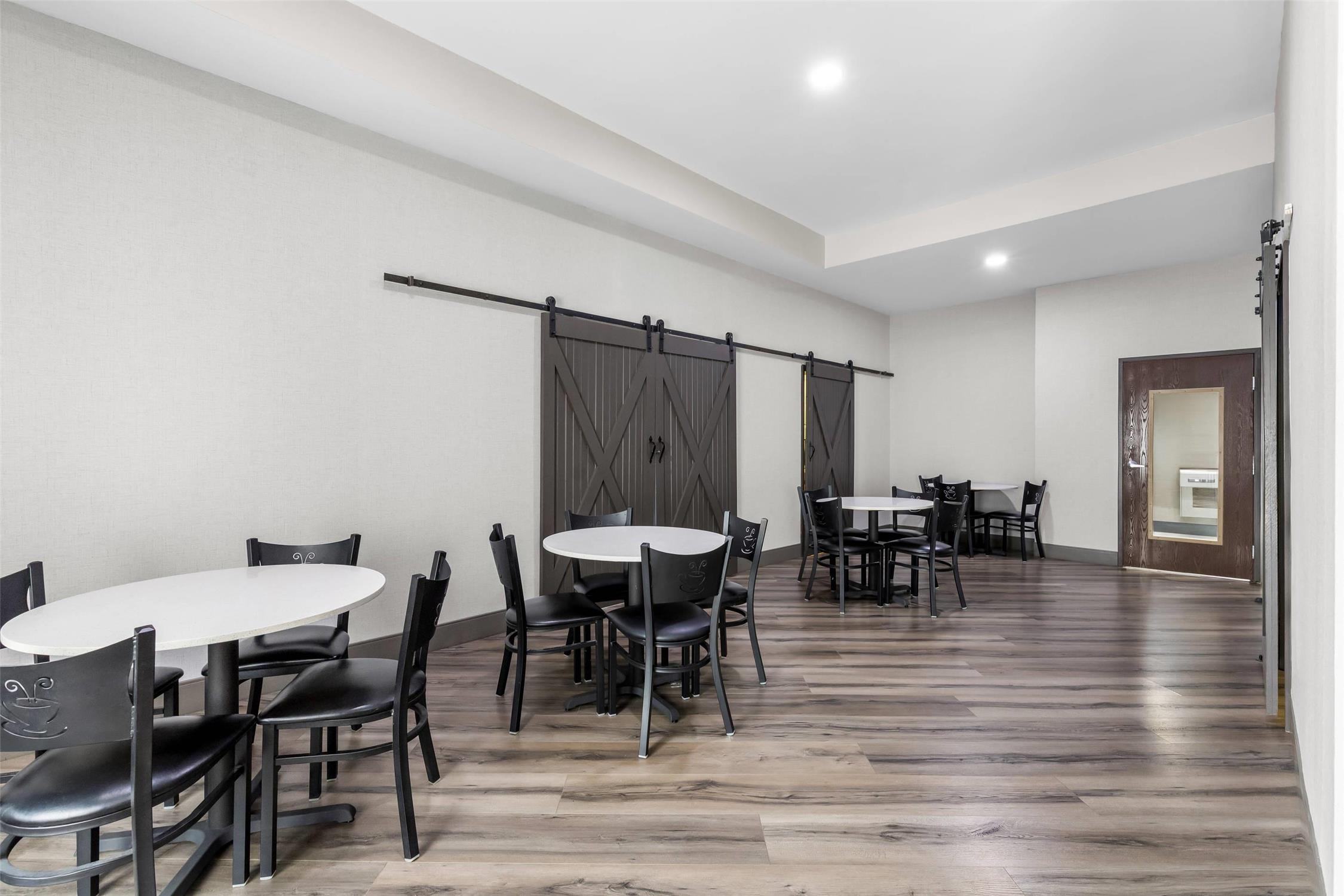 Brentwood Suites Nashville, an Ascend Collection Hotel 25/30