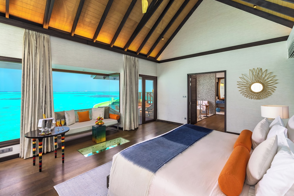 Wind, Villa, King Bed, Hot Tub