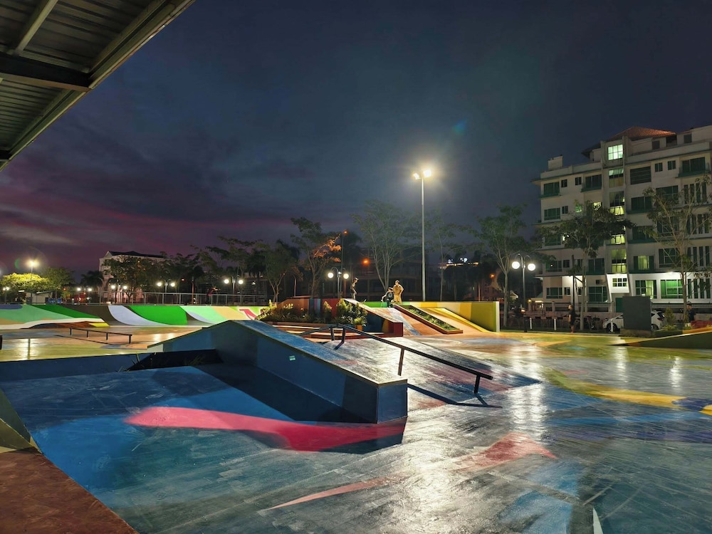 Mciti Suites 56/58
