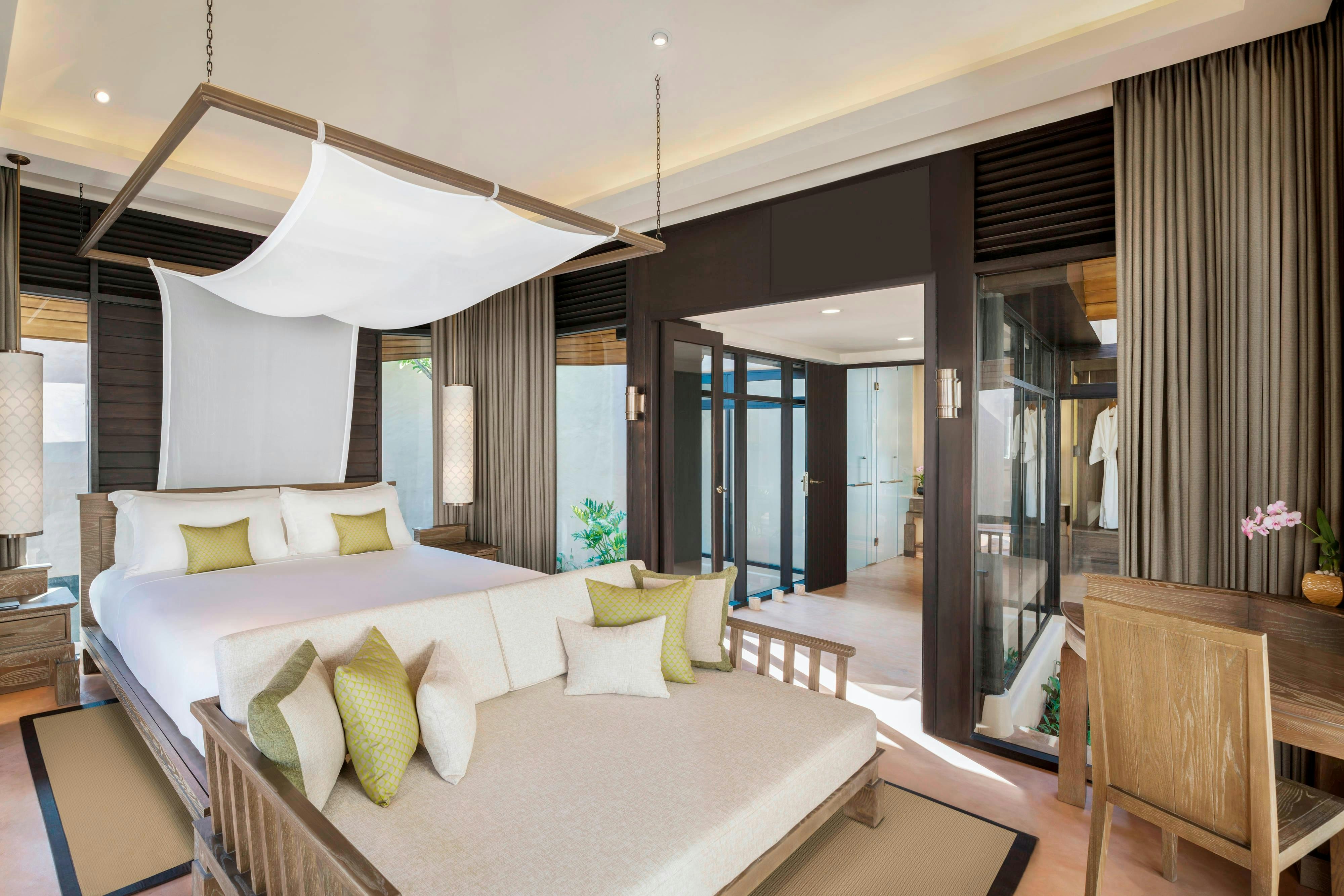 Room, King Bed