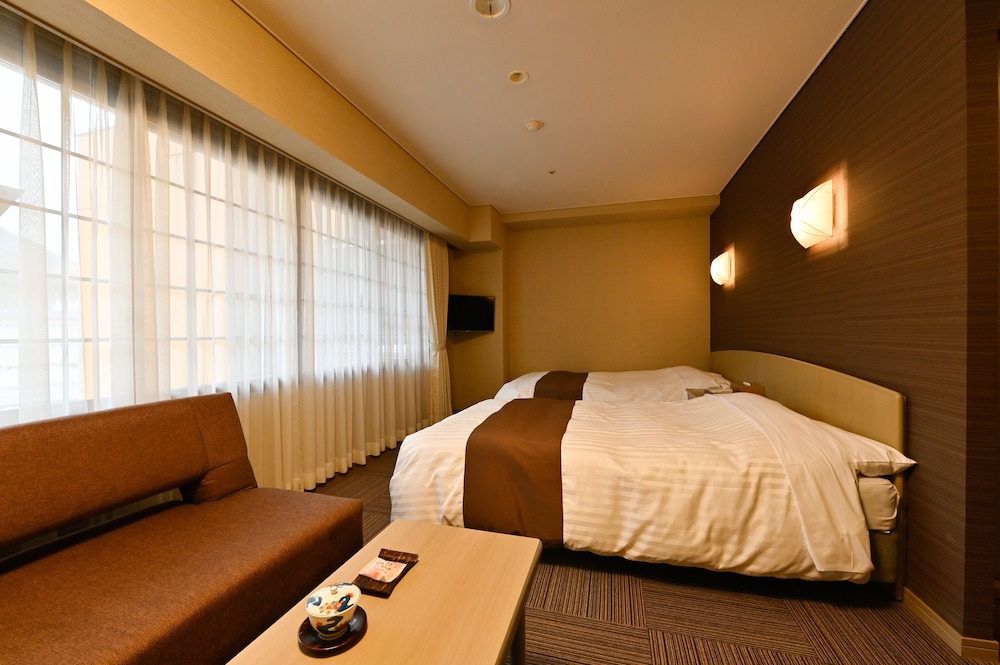 Yuze Hotel 19/62