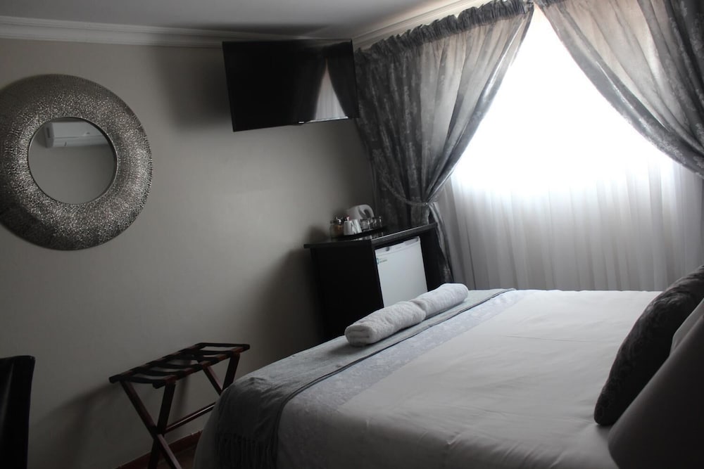 The Willow Tree Guest House 11/36