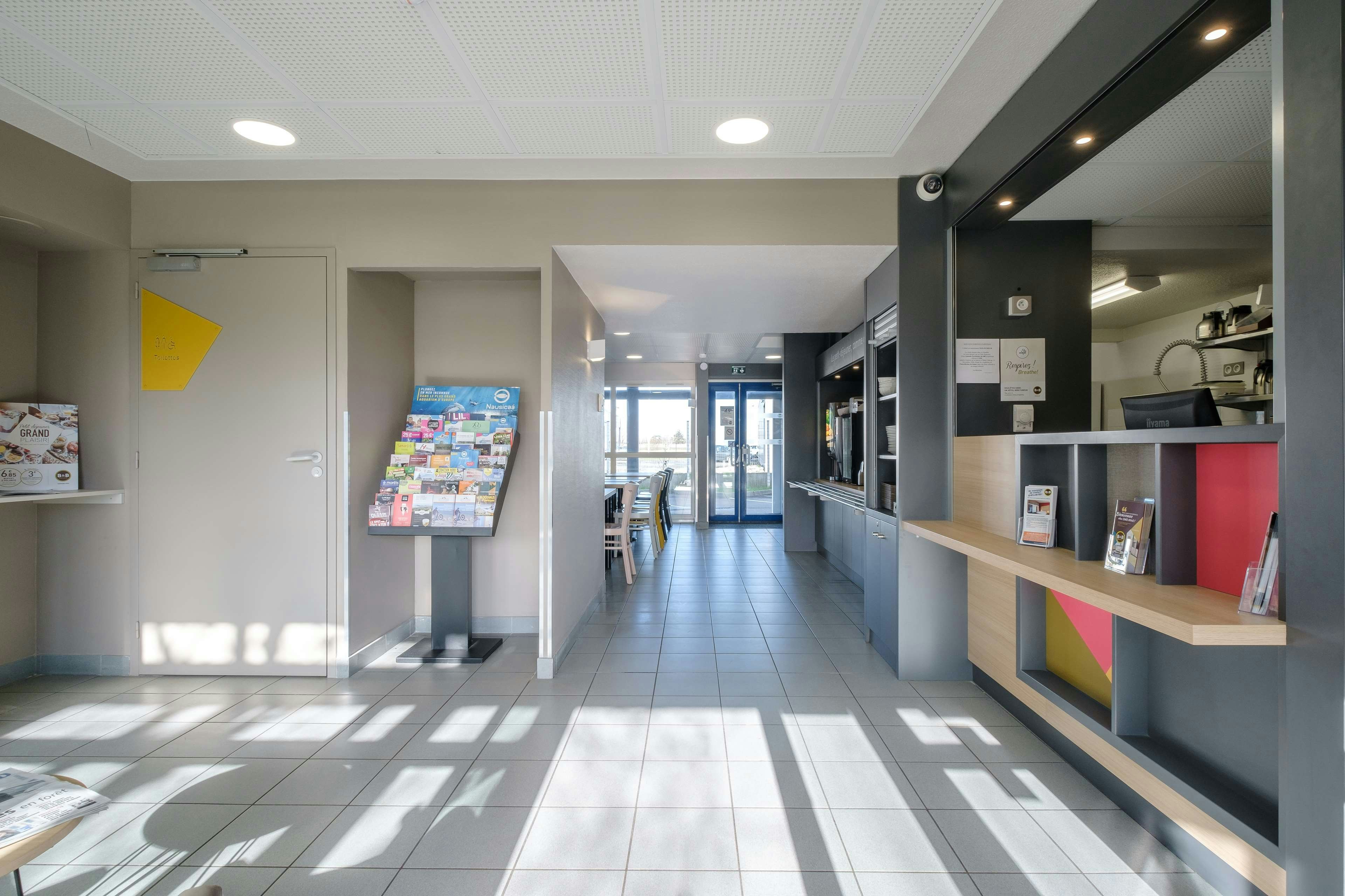 B&B Hotel Calais Coquelles Tunnel Sous La Manche 6/29