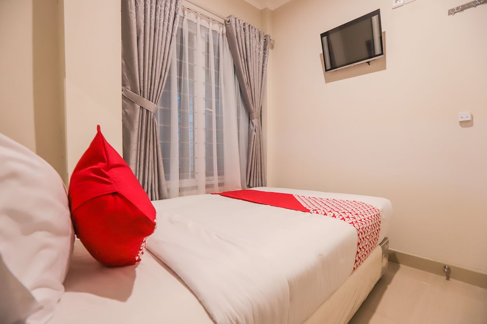 Hotel O Alfa Guest House 12/23