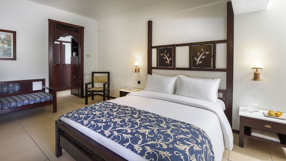 COMFORT, DOUBLE BED