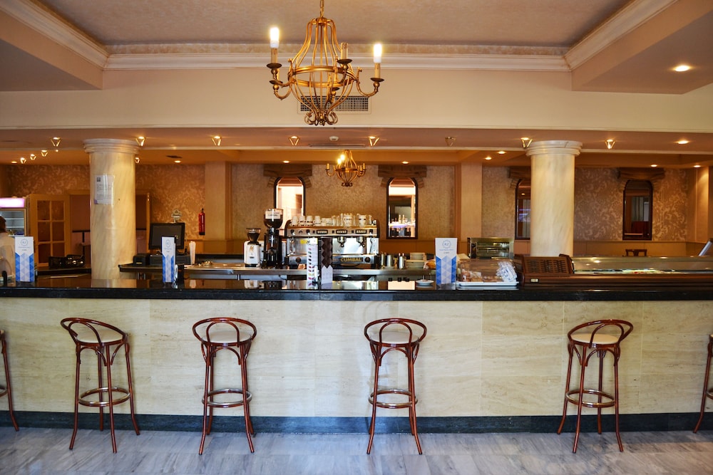 Hotel Reyes Ziries 39/63