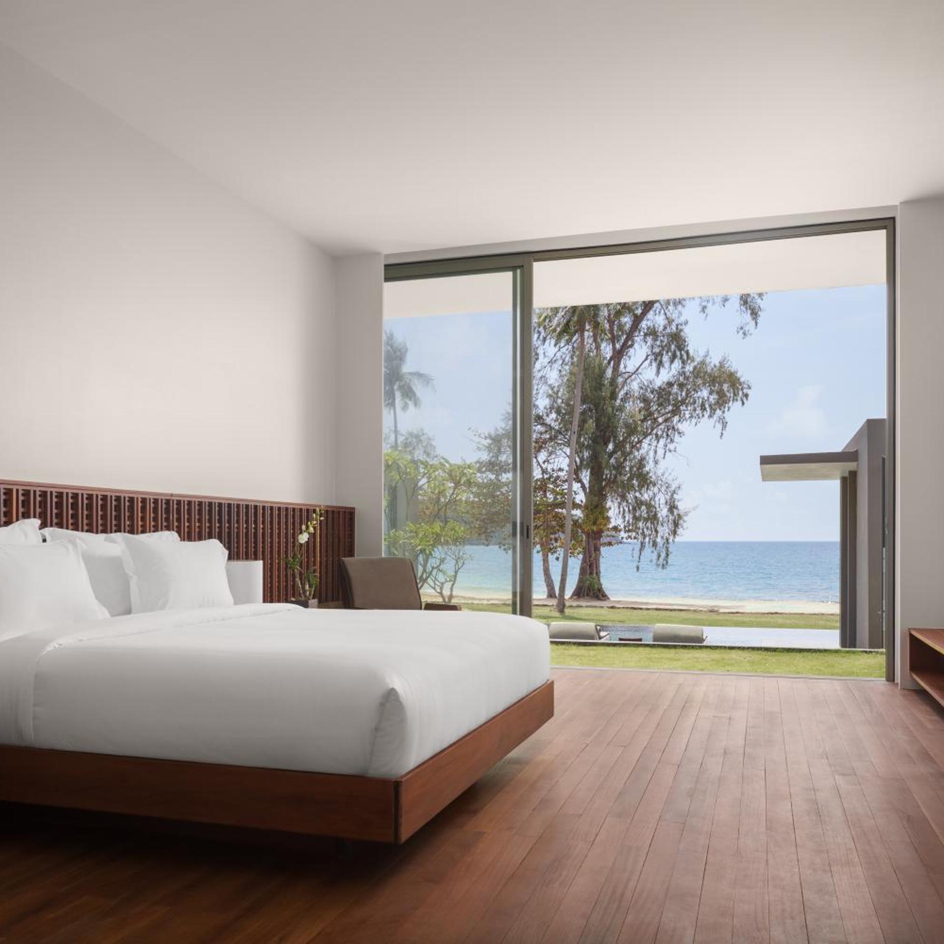 4 Bedrooms, Beach Pool, Villa