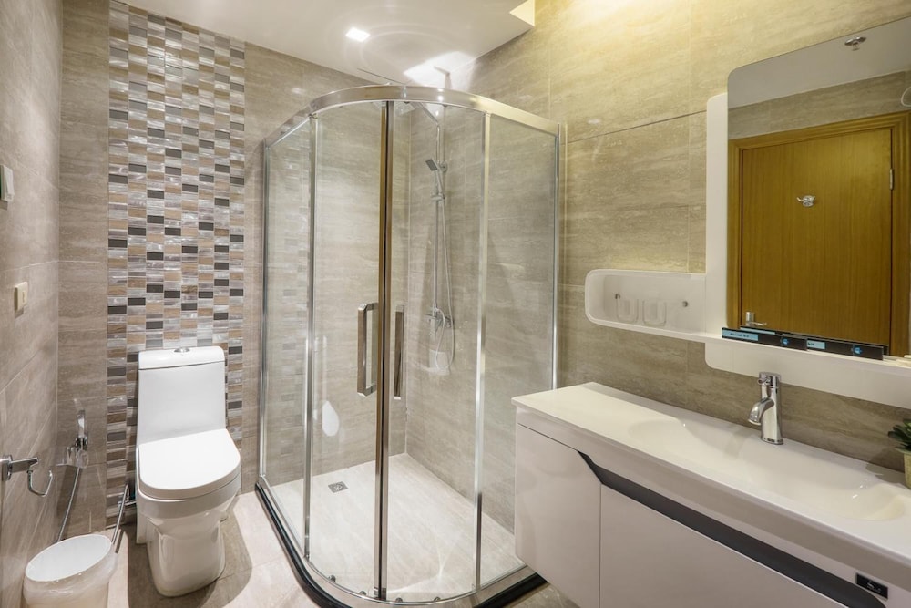 Watergate Hotel Butuan City 43/47