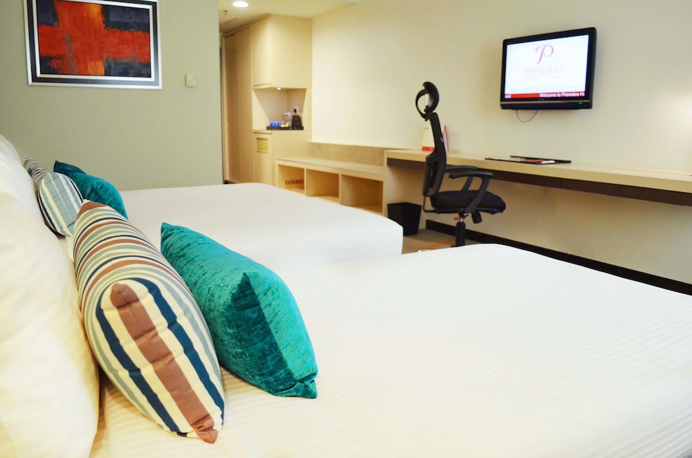 Premiere Hotel Klang 24/50