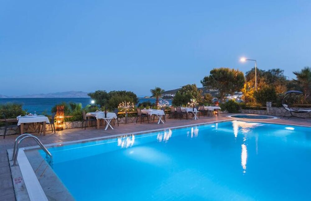 Uslu Otel Royal Yachting 23/36