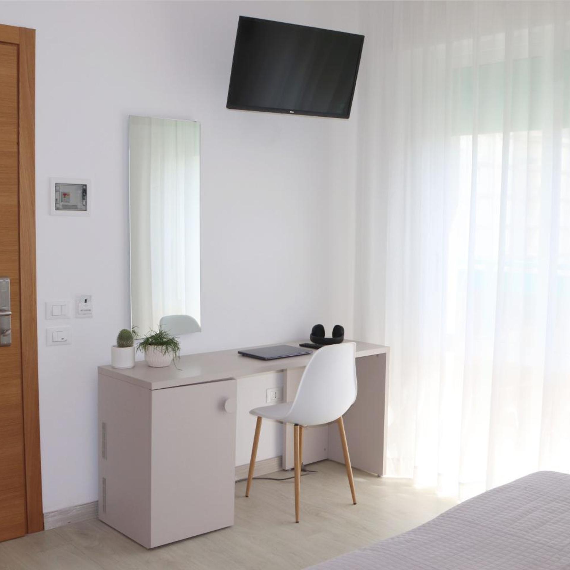 Hotel Villa Serena 37/50
