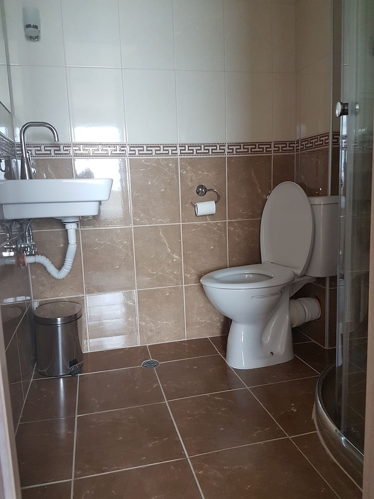 Apart Hotel Iglika 67/73