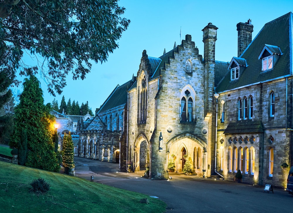 Ashdown Park Hotel And Country Club 1/84