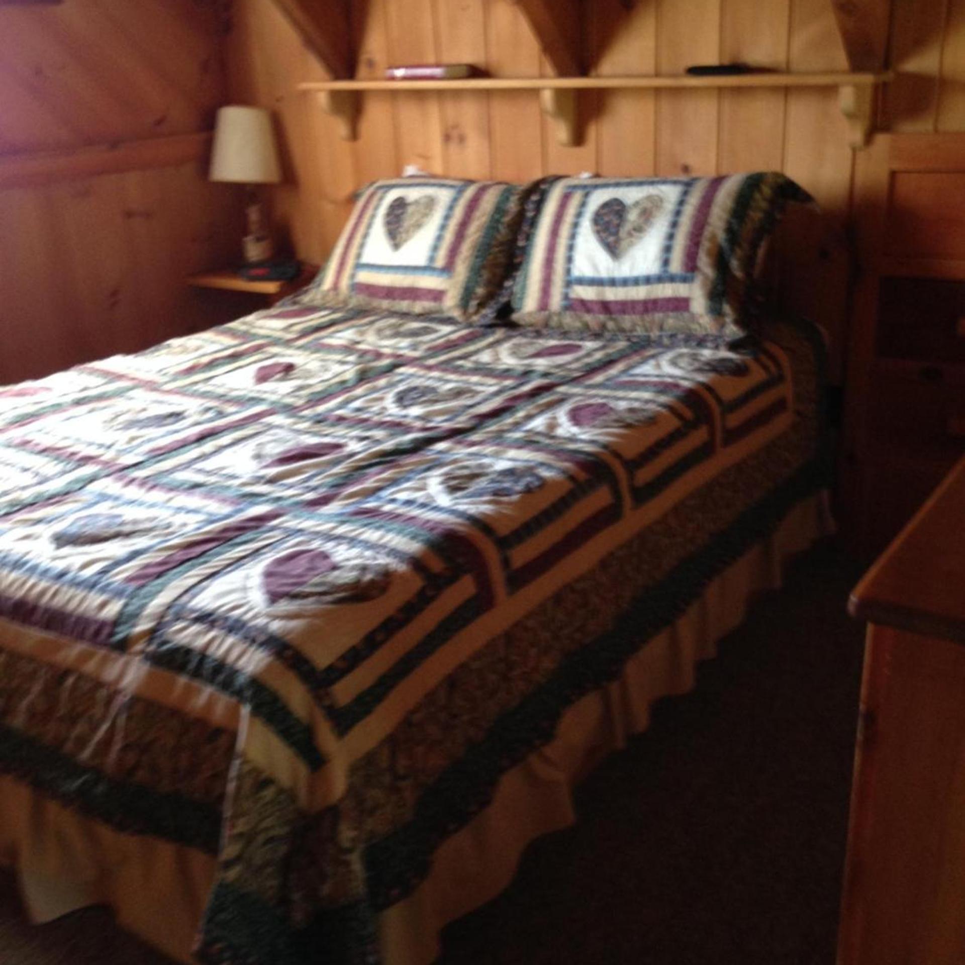 Oak, Cabin