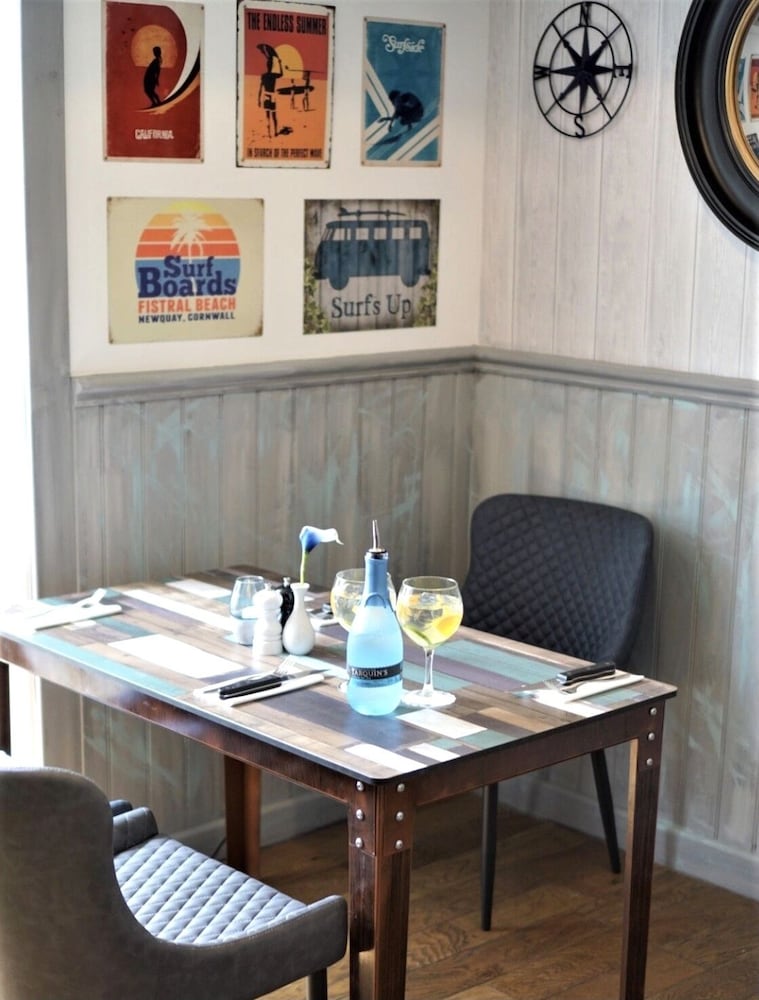 Molesworth Arms Hotel 37/50