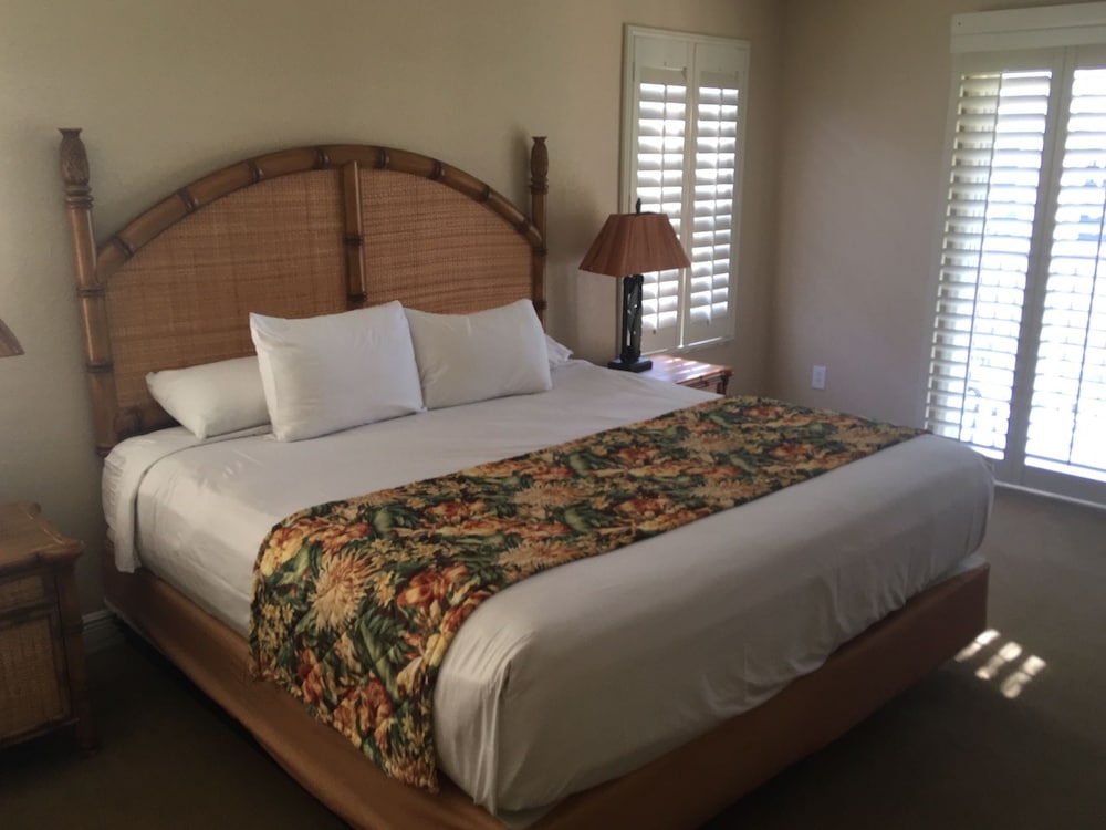 Villas At Regal Palms 13/51