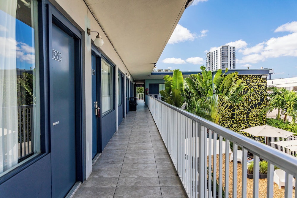 Up Midtown (ex. Wishes Hotel Biscayne) 6/55