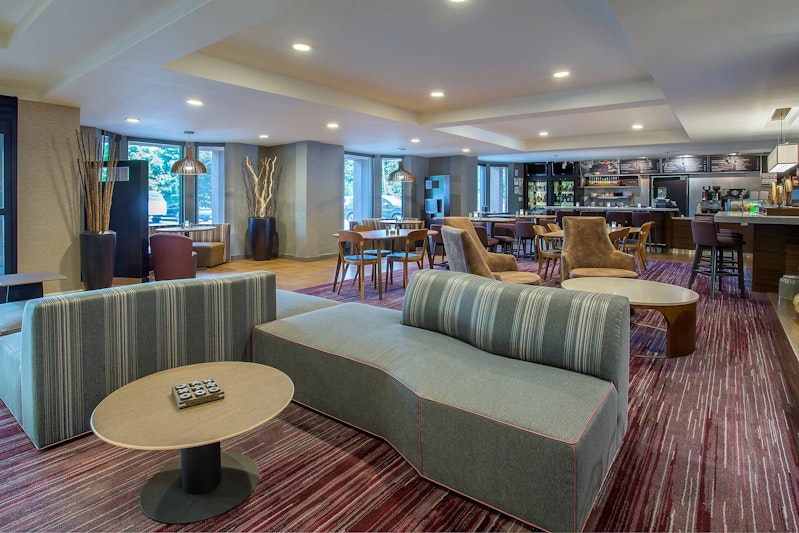 Courtyard By Marriott Knoxville Cedar Bluff 27/39