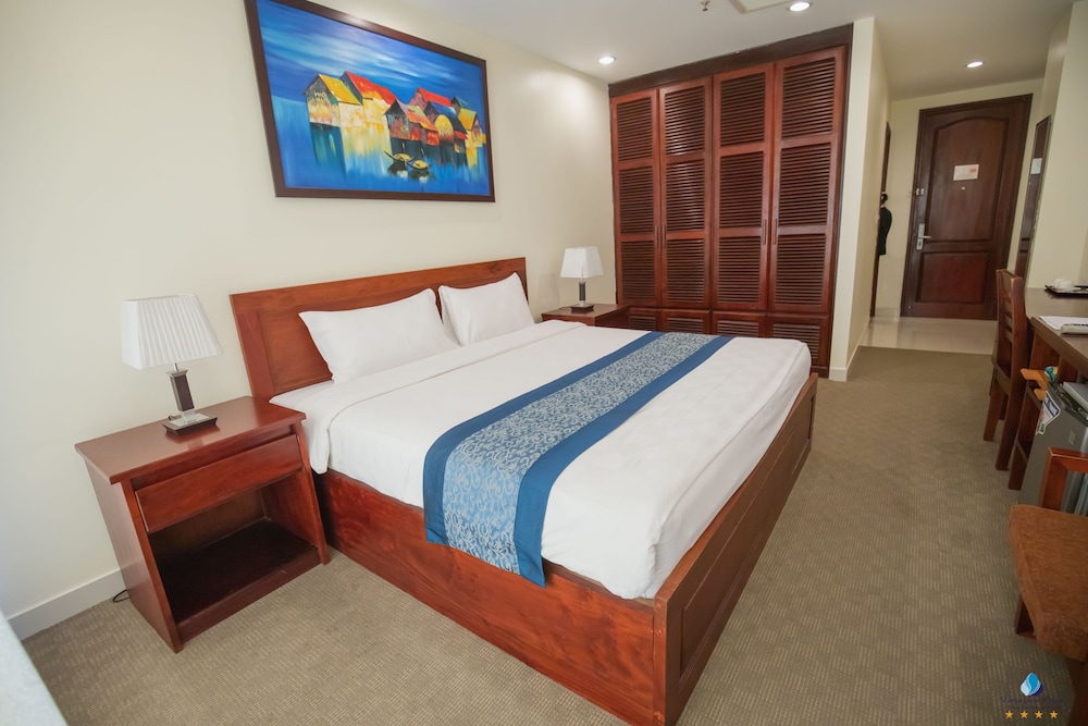 SUPERIOR, DOUBLE BED