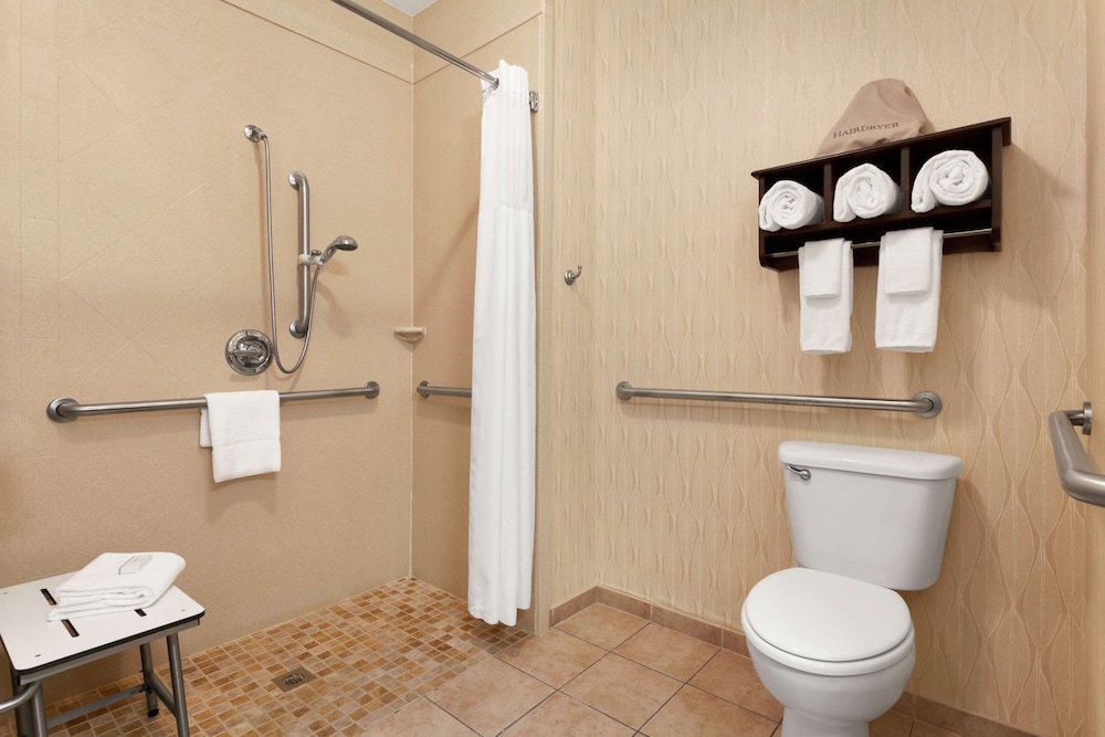 Hampton Inn Sulphur Springs 25/62